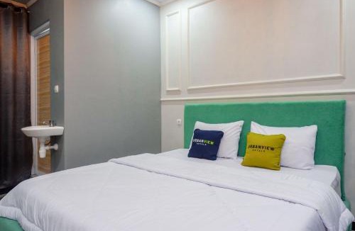 Wonosobo Hotel | Urbanview Hotel Umbrella Dieng by RedDoorz