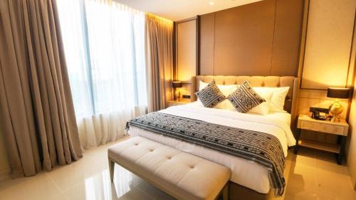Mataram Hotel | Prime Park Hotel & Convention Lombok