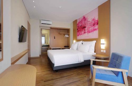 Lubuk Baja Hotel | Favehotel Nagoya - Batam