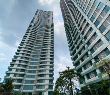 Pekayon Jaya Apartment | Grand Kamala Lagoon Type Studio Emerald North By Happy Room's