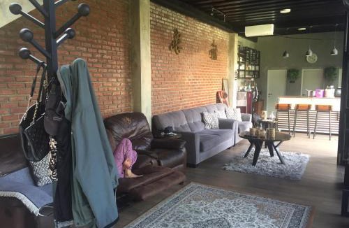 Bandung Villa | Villa 2 Lt 500M2 Di Perkotaan Margahayu Bandung