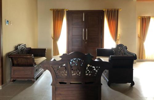 Yogyakarta Hotel | RedDoorz near XT Square 3