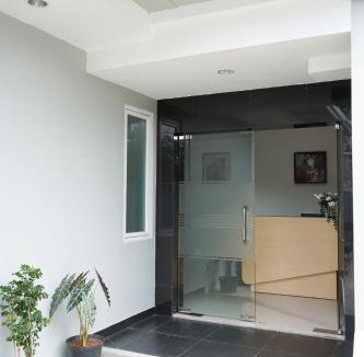 Grogol Utara House | UROOMS Senayan