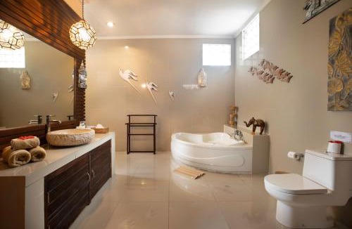 Nyuh Kuning Hotel | Green Field Hotel and Restaurant