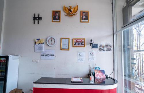 Pagedangan Hotel | 77 Guest House Serpong Mitra RedDoorz