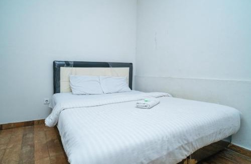 Pagedangan Hotel | 77 Guest House Serpong Mitra RedDoorz