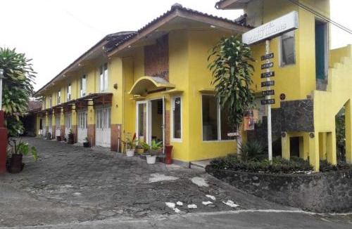Pakem Hotel | Hotel Kayu Manis