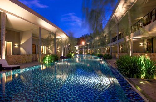 Sukaraja Hotel | Nawana Sentul City by Alana