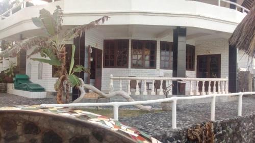 Seraya Barat Resort | ArjunaBungalows