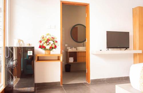 Sunset Road Resort | Apple Villa & Suite Seminyak