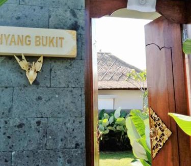 Kenderan Villa | Three Gold Luxury Private Villas