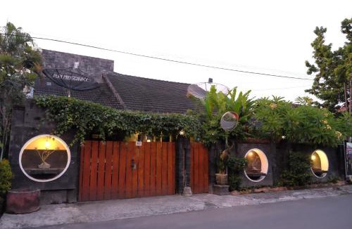 Yogyakarta House | Puri Minggiran Guest House