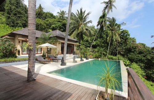 Senggigi Villa | Villa Marley