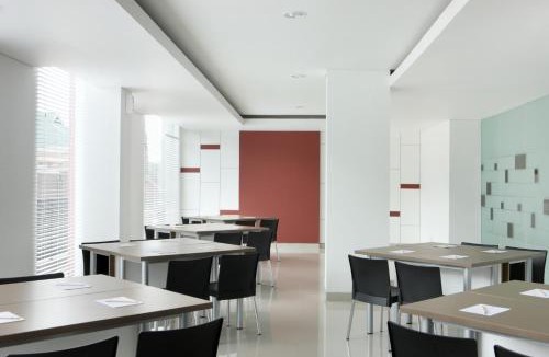 Klojen Hotel | Amaris Hotel Malang