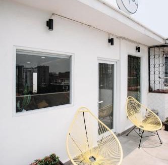 Kebon Sirih Hostel | Konko Hostel Jakarta