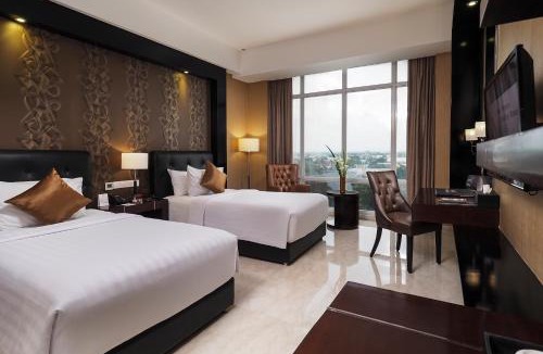 Grogol Hotel | Grand Mercure Solo Baru