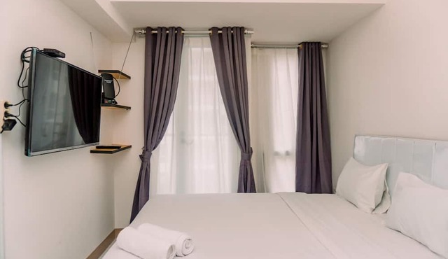 Nice And Comfort Studio Apartment At Tokyo Riverside Pik 2 in Jakarta