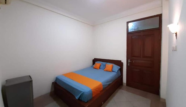 OYO 91327 Residence 38