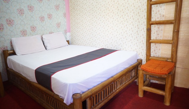 Collection O 93000 Karona Berg Homestay & Cafe in Banyuwangi