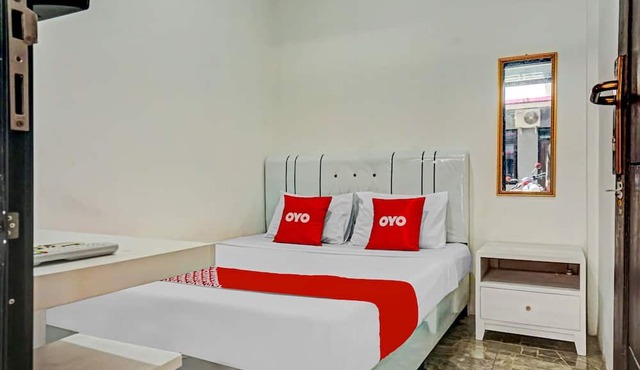 OYO 90187 Puri Allisa Syariah
