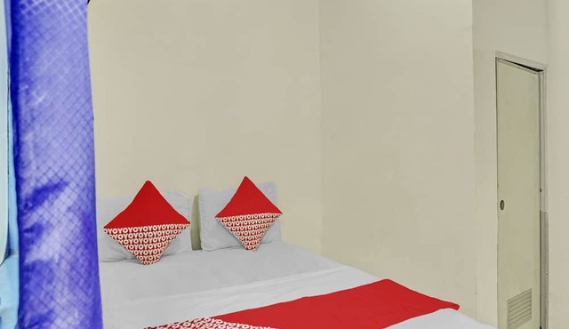 OYO Life 90523 Homestay Jenggolo in Sidoarjo