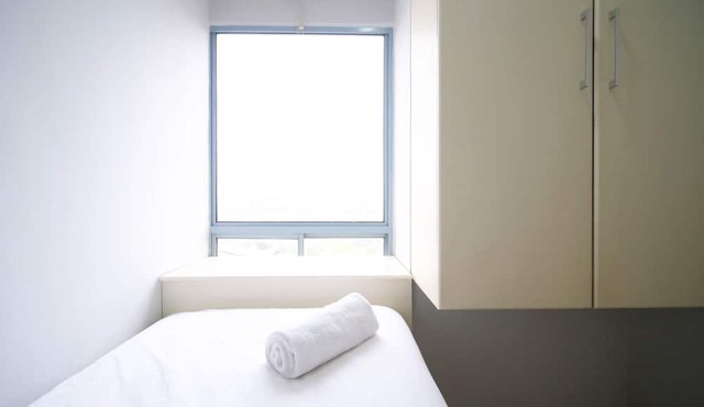 Homey 2Br With Extra Room At Taman Beverly Apartment