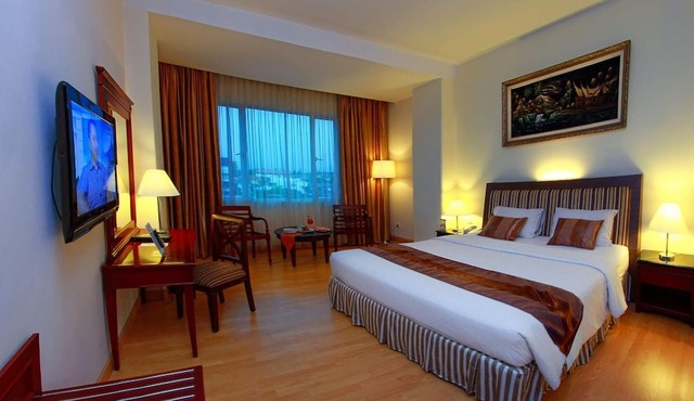 Rocky Plaza Hotel Padang in Padang