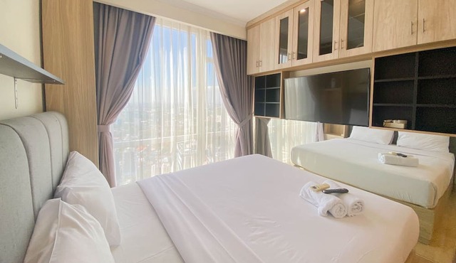 Nice And Elegant 2Br At Menteng Park Apartment