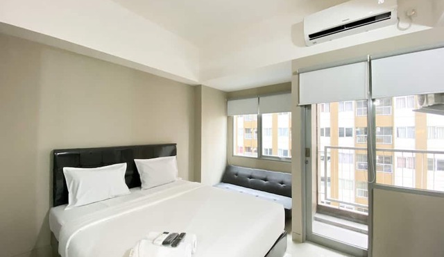 Simply Studio Room LRT City Jatibening Apartment