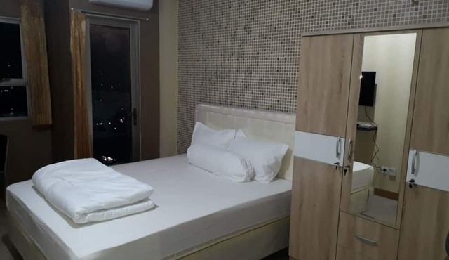 EXPRESS O 91863 Mekarwangi M-square Apartment By Santosa Property
