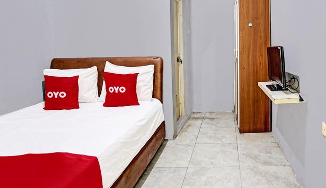 OYO 91795 Kos Jeehel Syariah in Sidoarjo