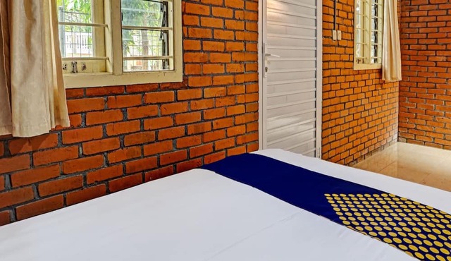Hotel O Griyo Werdiningsih in Kediri