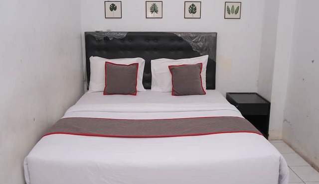 Collection O 92739 Hotel Pintu Besar Near Pancoran ChinaTown Point