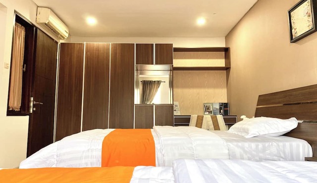 Behomy Corner 8 Lippo Karawaci in Curug