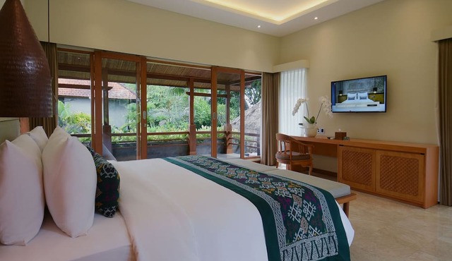 JAPA Suites & Villas