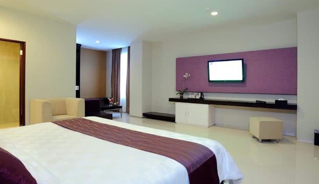 Lombok Plaza Hotel & Convention in Mataram
