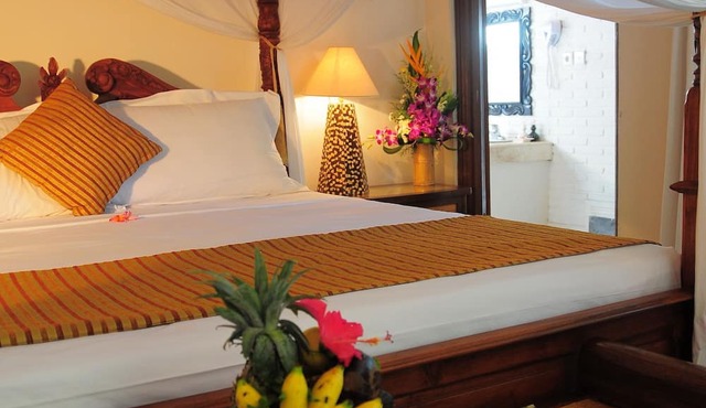 Tirta Ayu Hotel & Restaurant