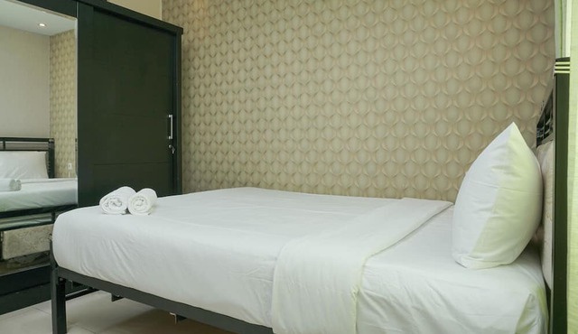 Comfortable 2BR Apartment at Kebagusan City