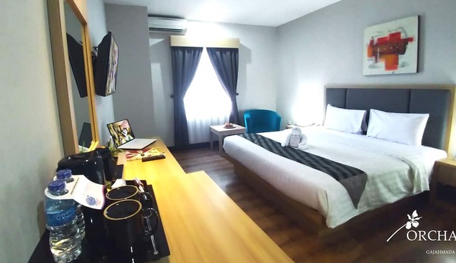 Orchardz Hotel Gajahmada Pontianak