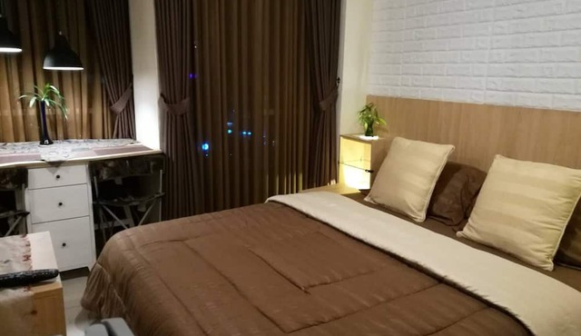 Pleasant Tifolia Studio Cozy Room In Kelapa Gading