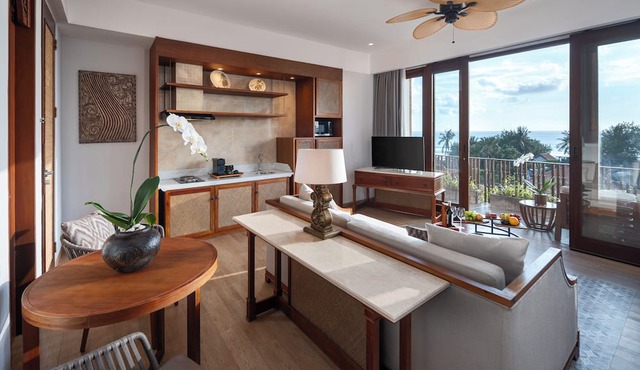 Kuta Seaview Beach Resort