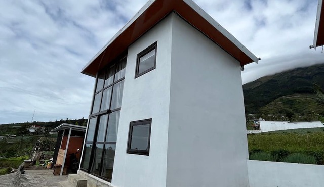 Krincing Hills Cabin