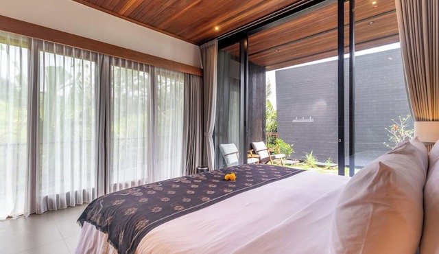 Anandinii Resort Sidemen by AGATA