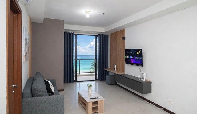Restful 2Br With Sea View At Apartment Green Bay Condominium