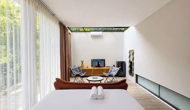 Guru Giri Forest Cabin Studio Villa (Include Breakfast)