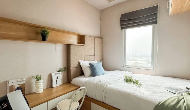 Warm And Comfy 2Br At Green Bay Pluit Apartment
