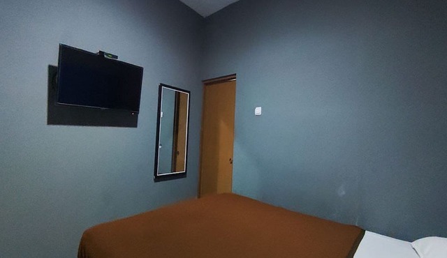 OYO 95060 Ahzafani Homestay Syariah in Lemahireng