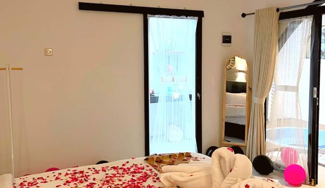 Villa Bale Tentrem Pamungkas