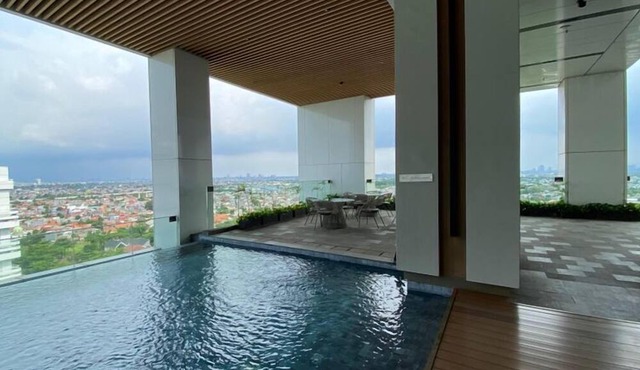 Urban Industrial Touch 1Br Apartment At The Smith Alam Sutera
