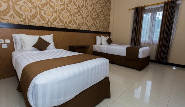 Sylvia Hotel Maumere in Maumere
